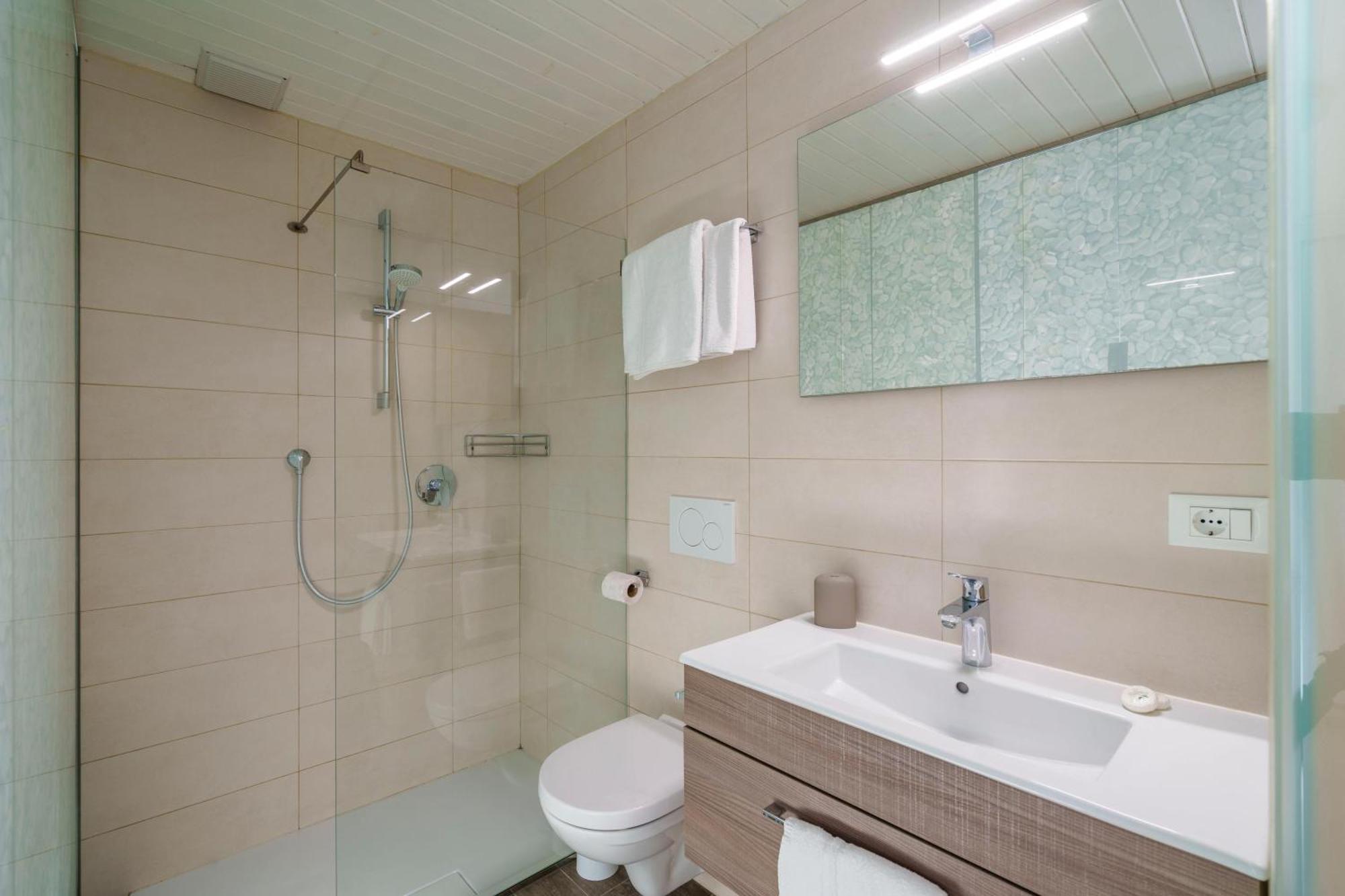 Hotel Appartement Lahngut Nals Zewnętrze zdjęcie
