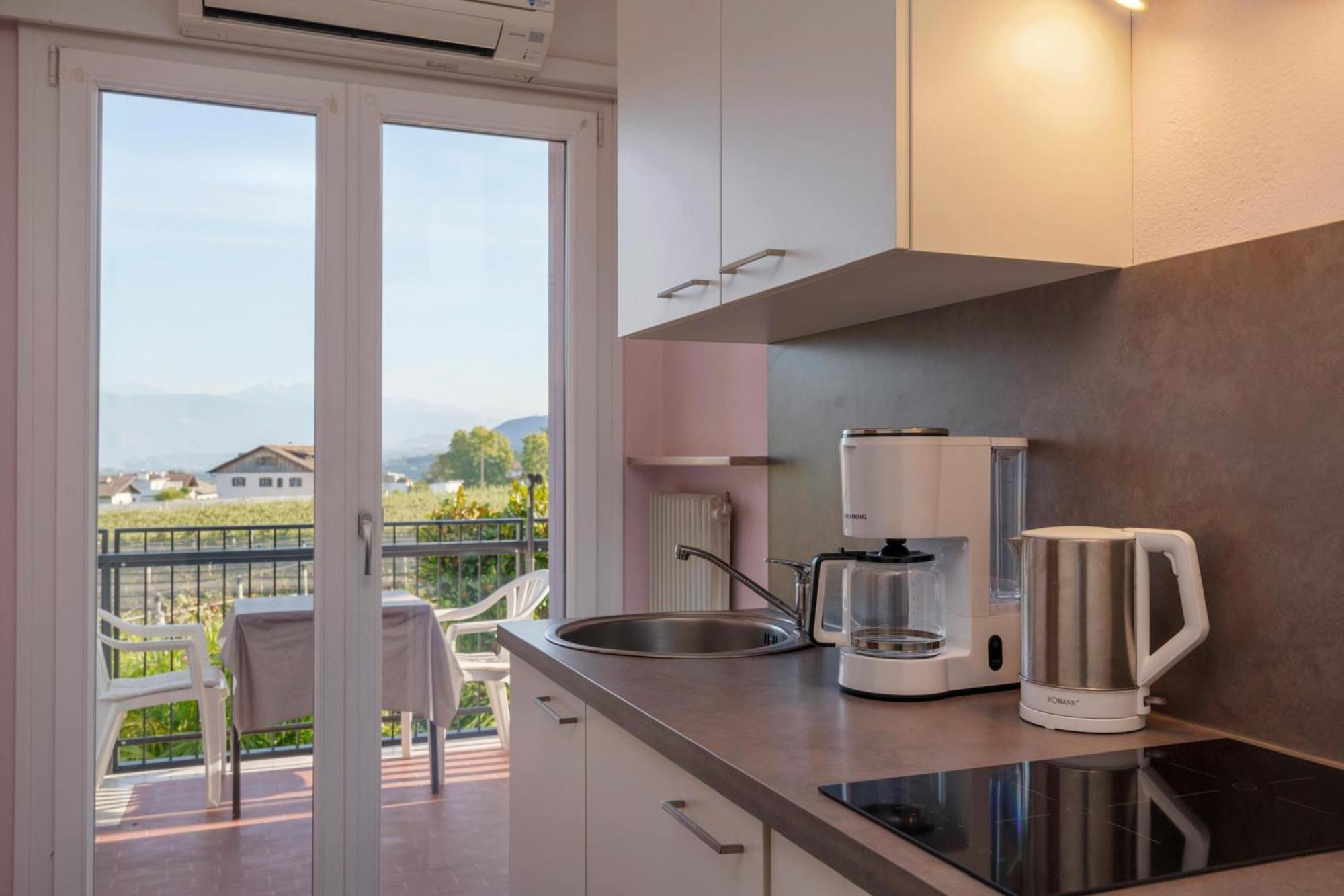 Hotel Appartement Lahngut Nals Zewnętrze zdjęcie