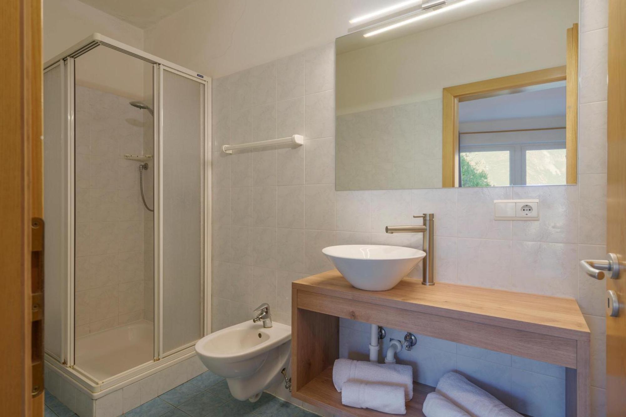 Hotel Appartement Lahngut Nals Zewnętrze zdjęcie